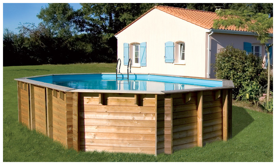 piscine bois octogonale allongée Woodfirst Original 436x336x120 en situation