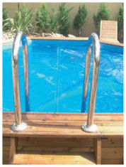 Comment mettre une bâche à bulles pour piscine ?