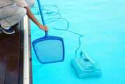 Comment nettoyer le fond de sa piscine au mieux ?