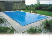 Quelle bâche choisir pour protéger sa piscine en hiver ?