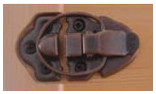 sauna cedre rouge - loquet de fixation