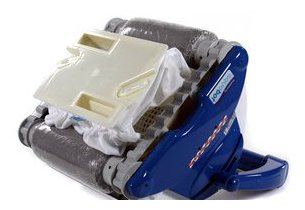 robot piscine soft - vue de dessous 1ere etape