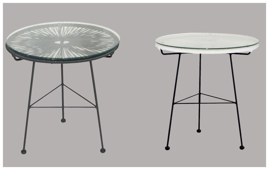 Détail de la table de jardin d'extérieur en résine tendue et acier noir Ovaly