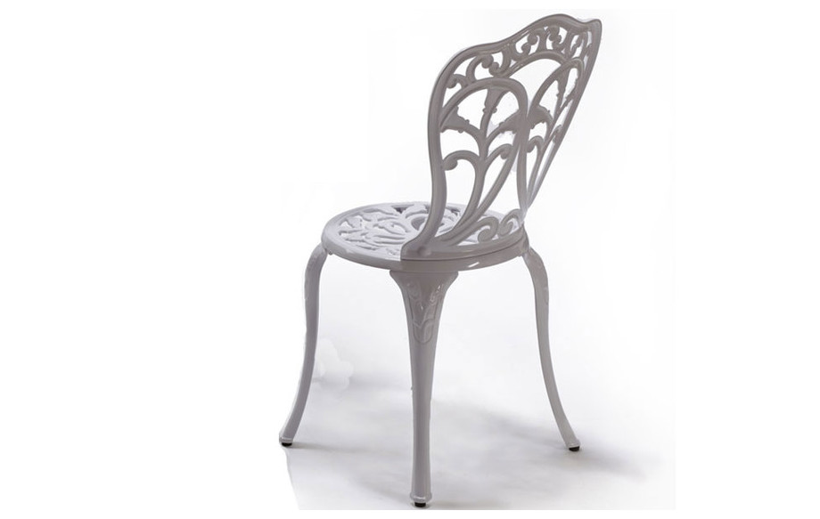 chaise Romance en aluminium laqué blanc