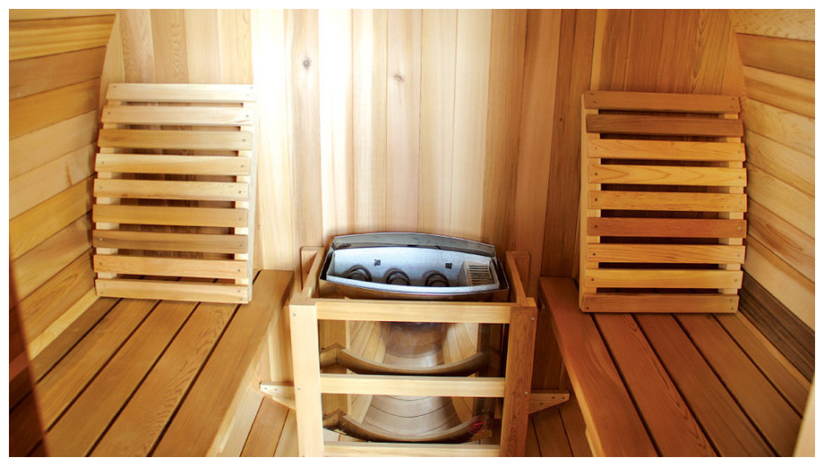 Sauna traditionnel extérieur en Red Cedar - vue intérieure