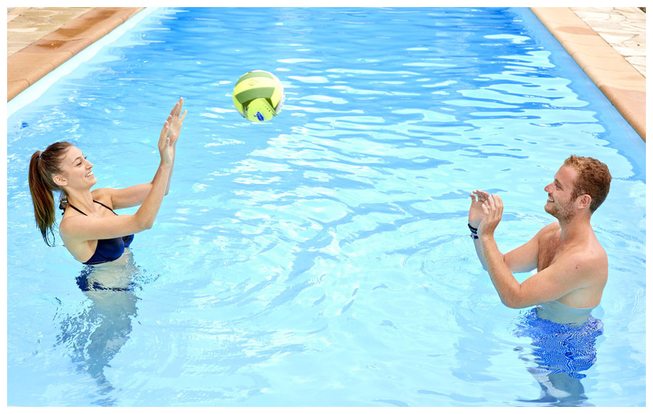 ballon de volley kerlis pour piscine 