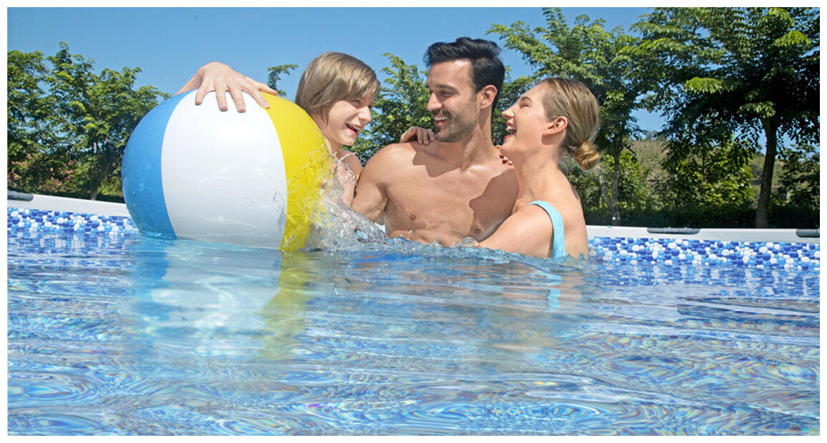 piscine tubulaire en kit Bestway steel pro max en situation