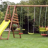 Portique en bois Cannelle