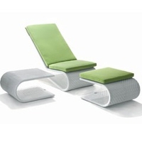 Fauteuil Equinoxe design de jardin vert anis en résine diamant blanche